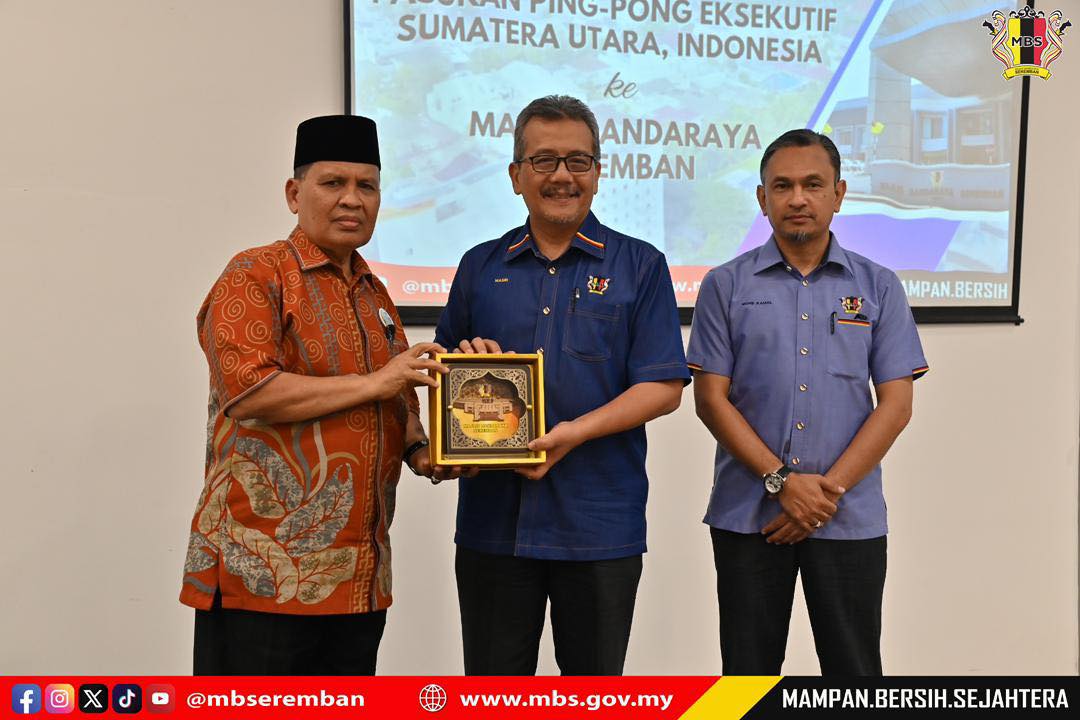 KUNJUNGAN HORMAT LAWATAN DELEGASI DARIPADA PASUKAN TENIS MEJA EKSEKUTIF SUMUT, INDONESIA