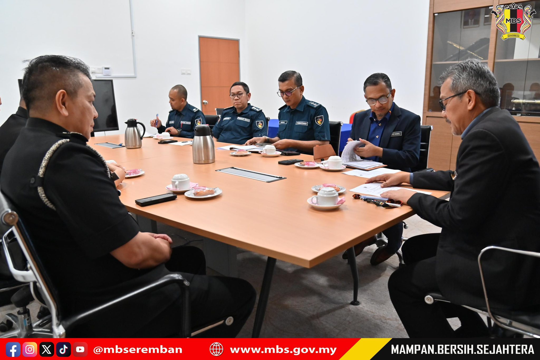 KUNJUNGAN HORMAT PENGARAH IMIGRESEN NEGERI SEMBILAN KE ATAS DATUK BANDAR