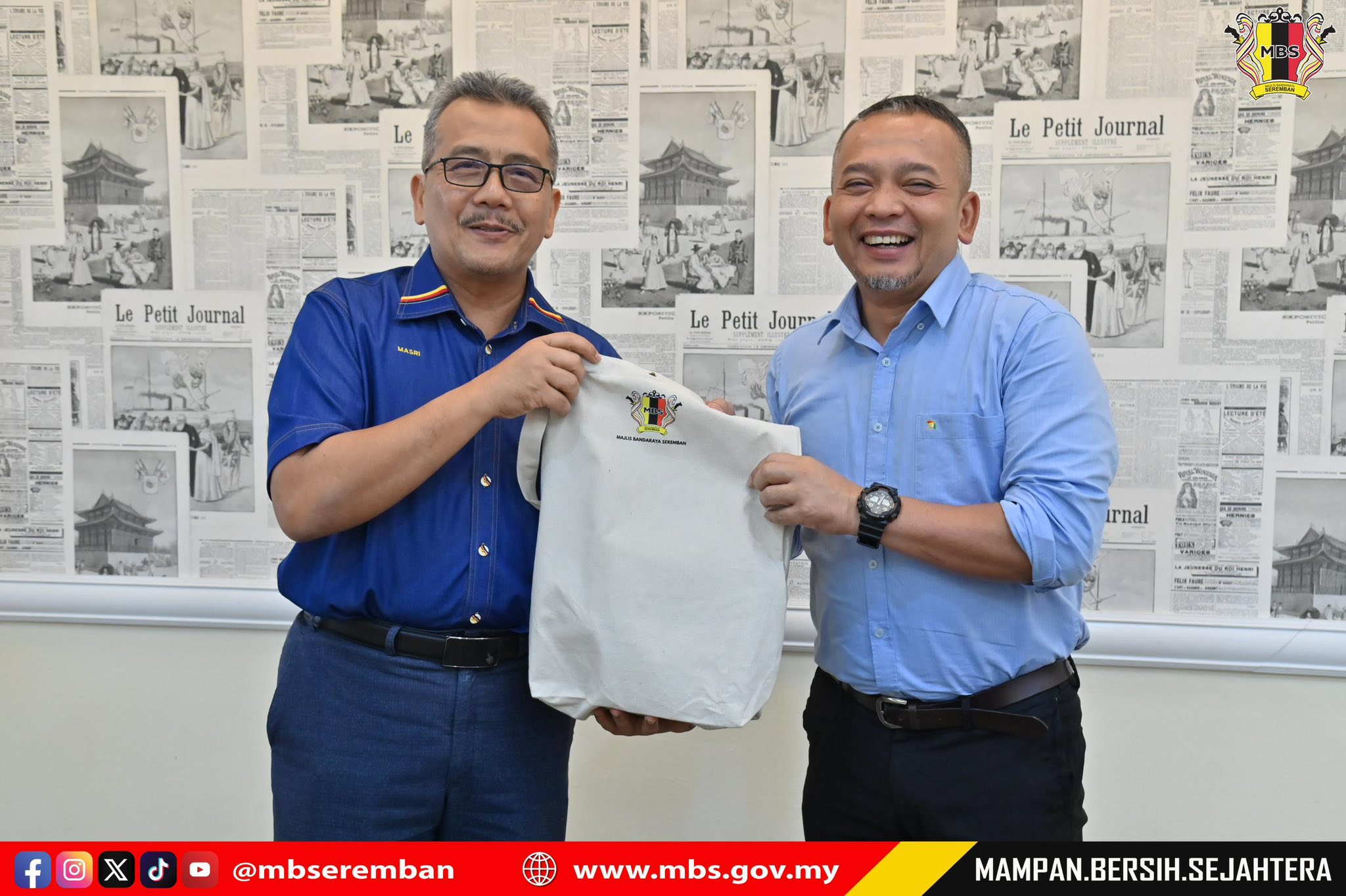 LAWATAN KETUA SETIAUSAHA KEMENTERIAN BELIA DAN SUKAN KE PROJEK MENAIK TARAF STADIUM HOKI TAN SRI DATO’ HAJI MOHD SAID, SEREMBAN 2, NEGERI SEMBILAN 