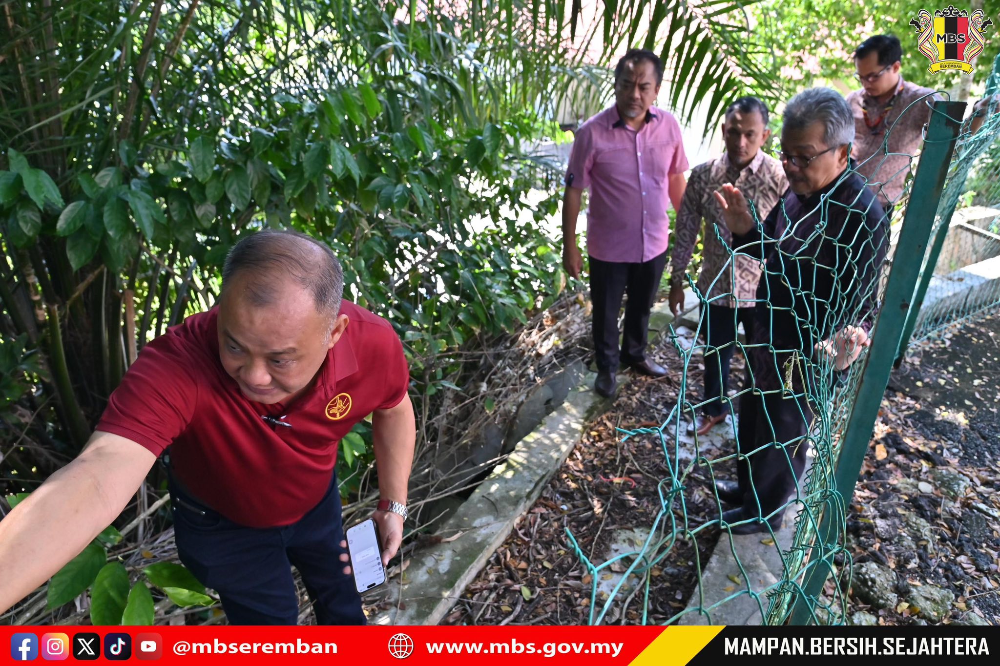 LAWATAN TURUN PADANG DATUK BANDAR