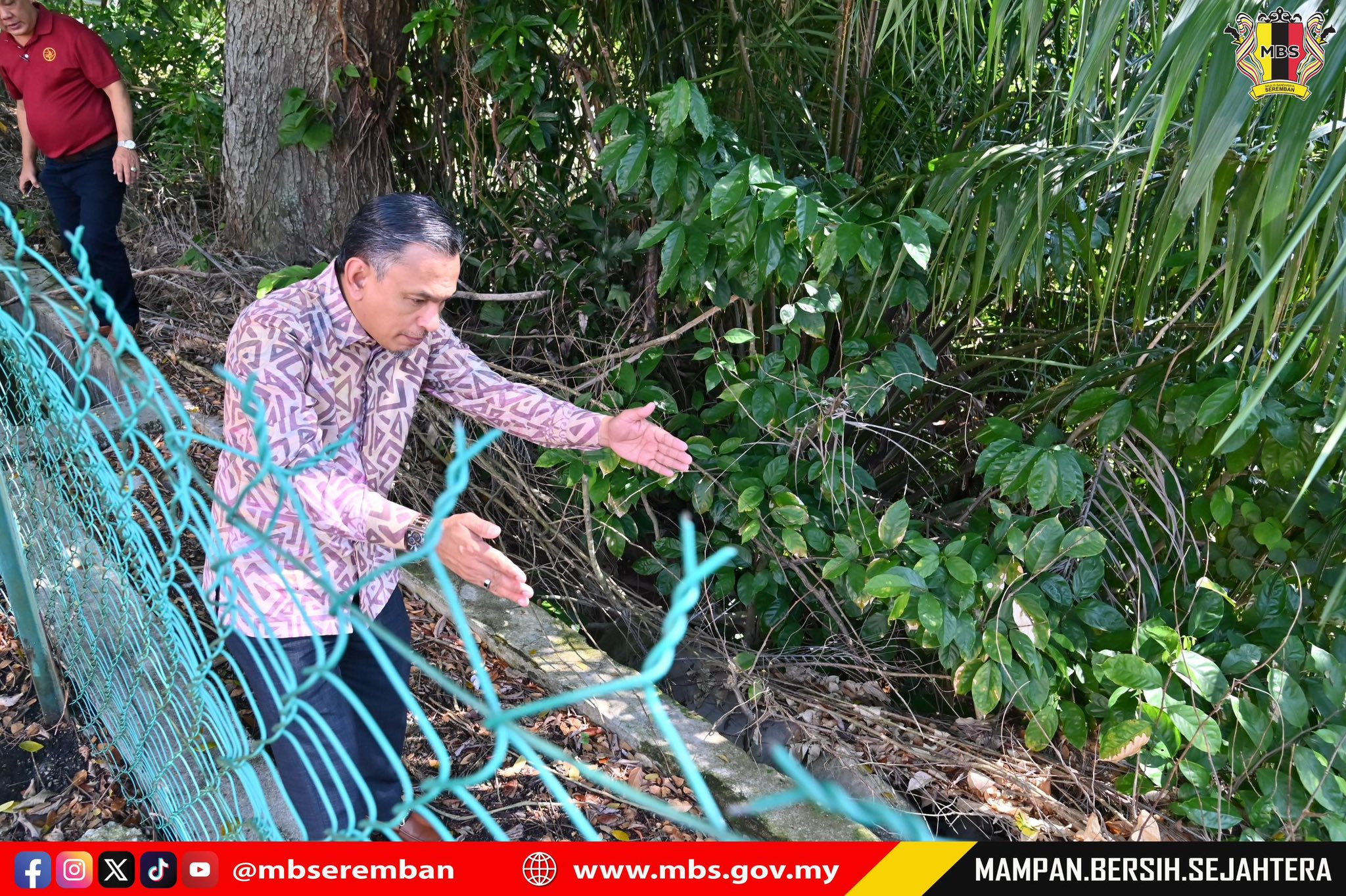LAWATAN TURUN PADANG DATUK BANDAR