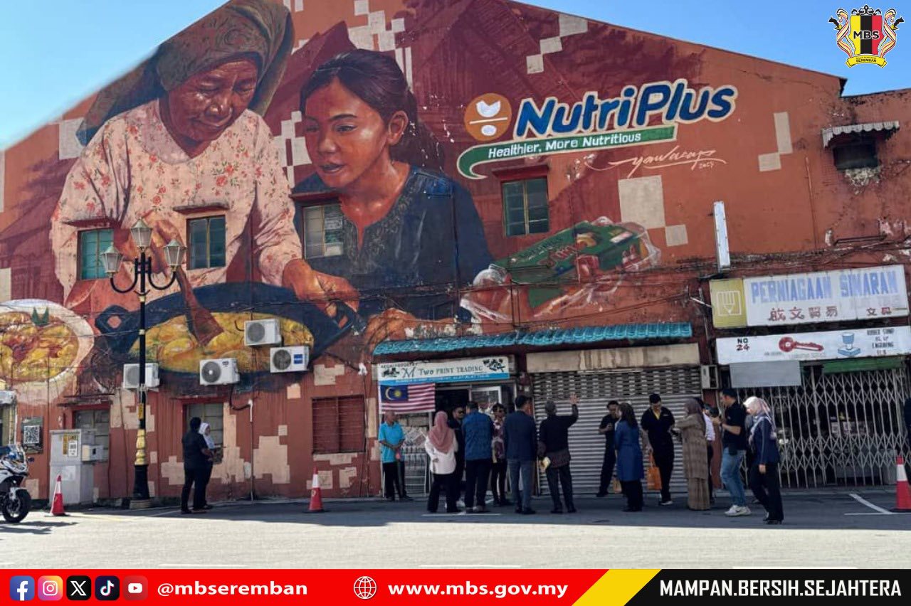 MAJLIS PENYEMPURNAAN & PENGHARGAAN MURAL @ NUTRIPLUS