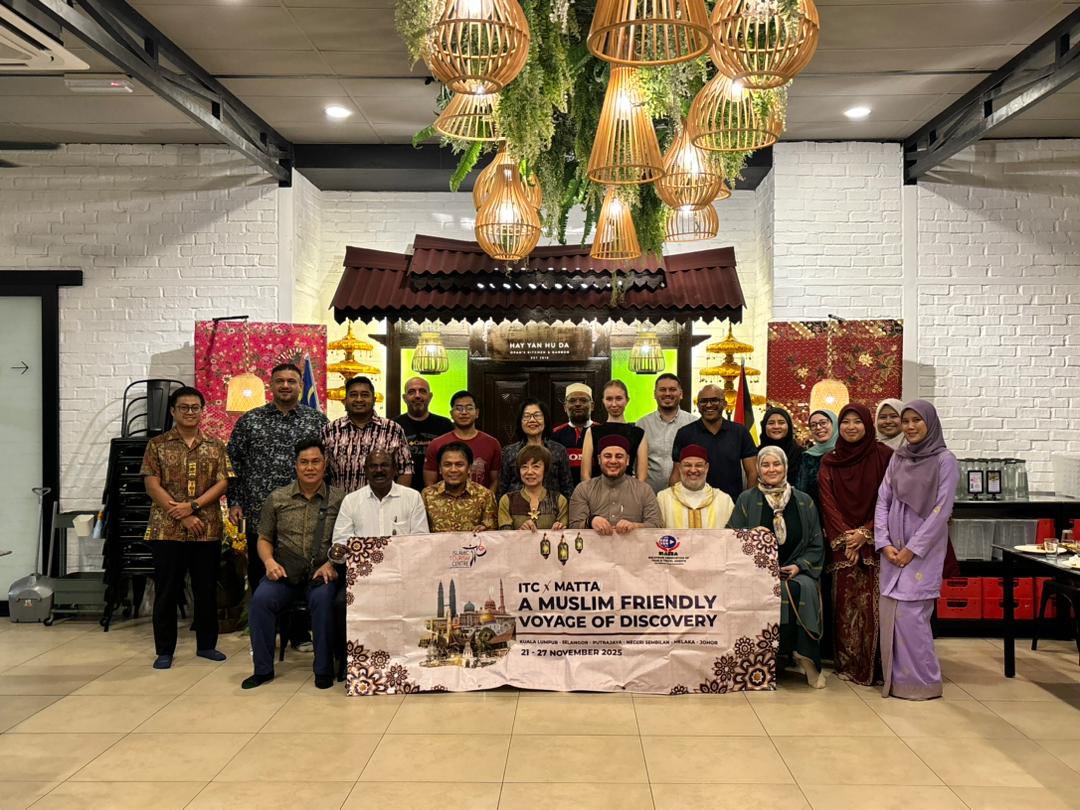 MAJLIS MAKAN MALAM PROGRAM FAMILIARIZATION TRIP “MUSLIM-FRIENDLY” BERSAMA IMAM DAN PEMPENGARUH MUSLIM EROPAH
