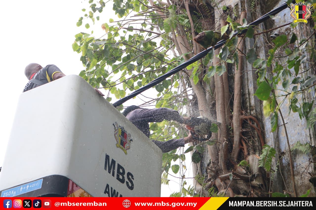 OPERASI PEMBERSIHAN DI PUSAT BANDAR SEREMBAN