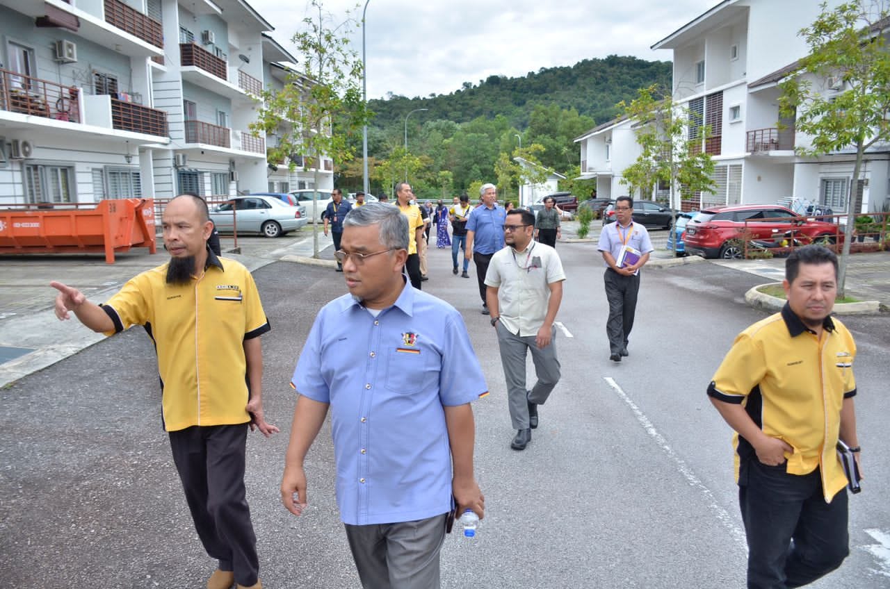 Lawatan Turun Padang