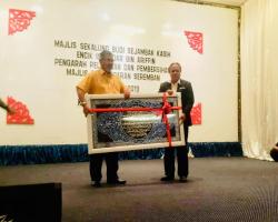 Majlis Sekalung Budi Sejambak Kasih untuk En Iskandar B Ariffin, Pengarah Pelesenan dan Pembersihan