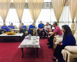 Perbincangan Bersama Antara Pengerusi Combi Tmn Paroi Jaya bersama YBhg Dato YDP MPS