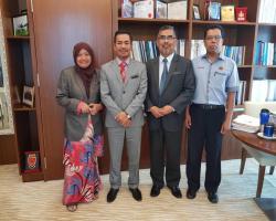 YBhg Dato Haji Zazali Bin Salehudin, YDP MPS bersama YBhg Dato' Noor Ihsan Bin Haji Che Mat, Ketua Pengarah Jabatan Kerajaan Tempatan di KPKT