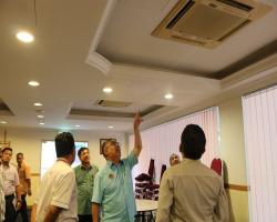 YBhg. Dato’ Haji Zazali bin Salehudin Datuk Bandar Majlis Bandaraya Seremban telah mengadakan Sesi Lawatan Turun Padang ke Stadium Tuanku Abdul Rahman, Paroi