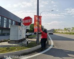 KERJA-KERJA MENURUNKAN POSTER/BUNTING/BANNER HARAM & TAMAT TEMPOH