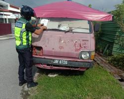 TINDAKAN PEMERIKSAAN HALANGAN KENDERAAN TERBIAR