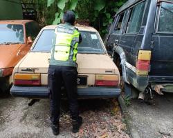 PEMERIKSAAN ADUAN BERKAITAN (HALANGAN KENDERAAN TERBIAR)