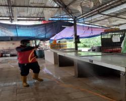 KERJA-KERJA PEMBERSIHAN PASAR-PASAR AWAM2