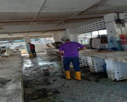 KERJA-KERJA PEMBERSIHAN PASAR-PASAR AWAM