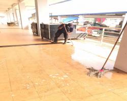 KERJA-KERJA PEMBERSIHAN PASAR-PASAR AWAM