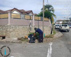 LARVACIDING DAN ‘SOURCE REDUCTION’