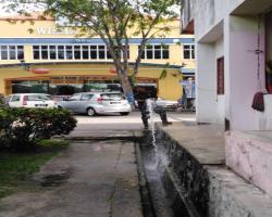 KERJA-KERJA PEMBERSIHAN PASAR-PASAR AWAM