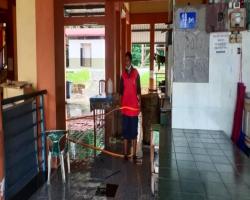 KERJA-KERJA PEMBERSIHAN PASAR-PASAR AWAM