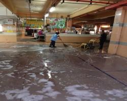 KERJA-KERJA PEMBERSIHAN PASAR-PASAR AWAM