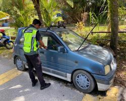 PEMERIKSAAN ADUAN BERKAITAN (HALANGAN KENDERAAN TERBIAR)