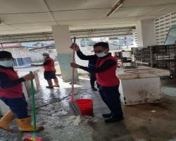 KERJA-KERJA PEMBERSIHAN PASAR-PASAR AWAM