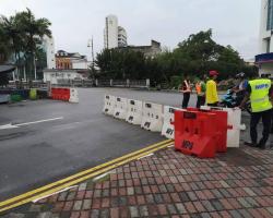 KERJA-KERJA PEMASANGAN BARRIER