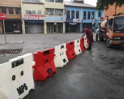 KERJA-KERJA PEMASANGAN BARRIER