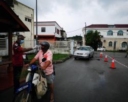 OPERASI PEMERIKSAAN SUHU & PEMATUHAN JARAK SOSIAL
