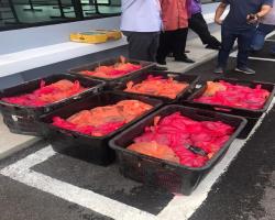 SUMBANGAN BEKALAN IKAN SEMBILANG KEPADA KAKITANGAN MAJLIS BANDARAYA SEREMBAN