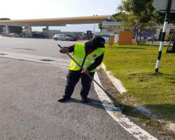  PEMBERSIHAN JALAN JKR