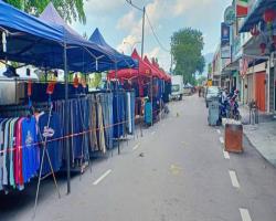 PEMANTAUAN & PEMATUHAN SOP PEMBUKAAN PASAR MALAM