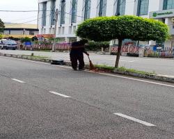 KERJA-KERJA PEMBERSIHAN JALAN JKR