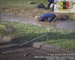 PEMBERSIHAN ‘SCUPPER DRAIN’