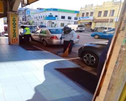 KERJA-KERJA PEMBERSIHAN JALAN JKR