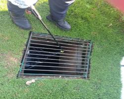 KERJA - KERJA ‘LARVACIDING’ DAN ‘SOURCE REDUCTION’