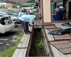 KERJA - KERJA PEMBERSIHAN LONGKANG