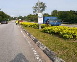 PEMBERSIHAN JALAN DI JALAN-JALAN JKR