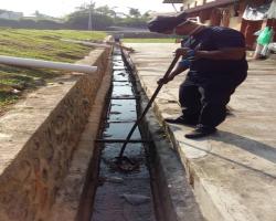 PEMBERSIHAN PASAR DALAM KAWASAN MBS