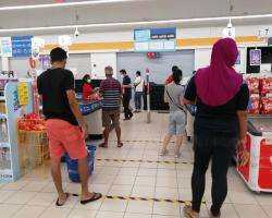 PEMANTAUAN PEMATUHAN PERINTAH KAWALAN PERGERAKAN DI PASARAYA