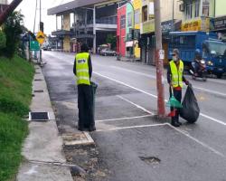 PEMBERSIHAN JALAN DI JALAN-JALAN JKR