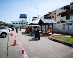 OPERASI PEMERIKSAAN SUHU & PEMATUHAN JARAK SOSIAL