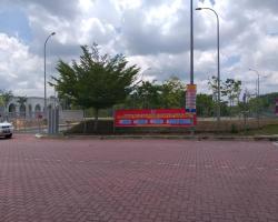 PEMASANGAN BANNER PERINGATAN PENCEGAHAN PENULARAN WABAK COVID-19