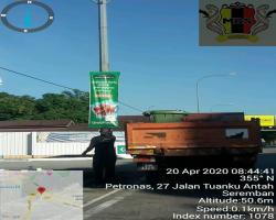 KERJA-KERJA MENURUNKAN POSTER/BUNTING/BANNER HARAM & TAMAT TEMPOH