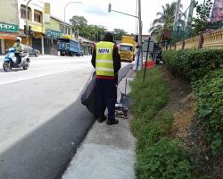 PEMBERSIHAN JALAN-JALAN JKR