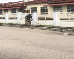 KERJA-KERJA PEMBERSIHAN PASAR AWAM