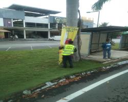 KERJA-KERJA MENURUNKAN POSTER, BUNTING, BANNER HARAM & TAMAT TEMPOH