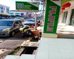 KERJA-KERJA PEMBERSIHAN JALAN JKR