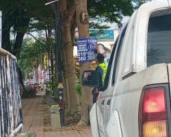 KERJA-KERJA MENURUNKAN POSTER, BUNTING, BANNER HARAM & TAMAT TEMPOH