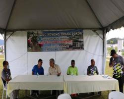 GOTONG-ROYONG MENANAM SEMULA POKOK