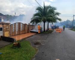 AKTIVITI KAWALAN DEMAM DENGGI DALAM KAWASAN MBS